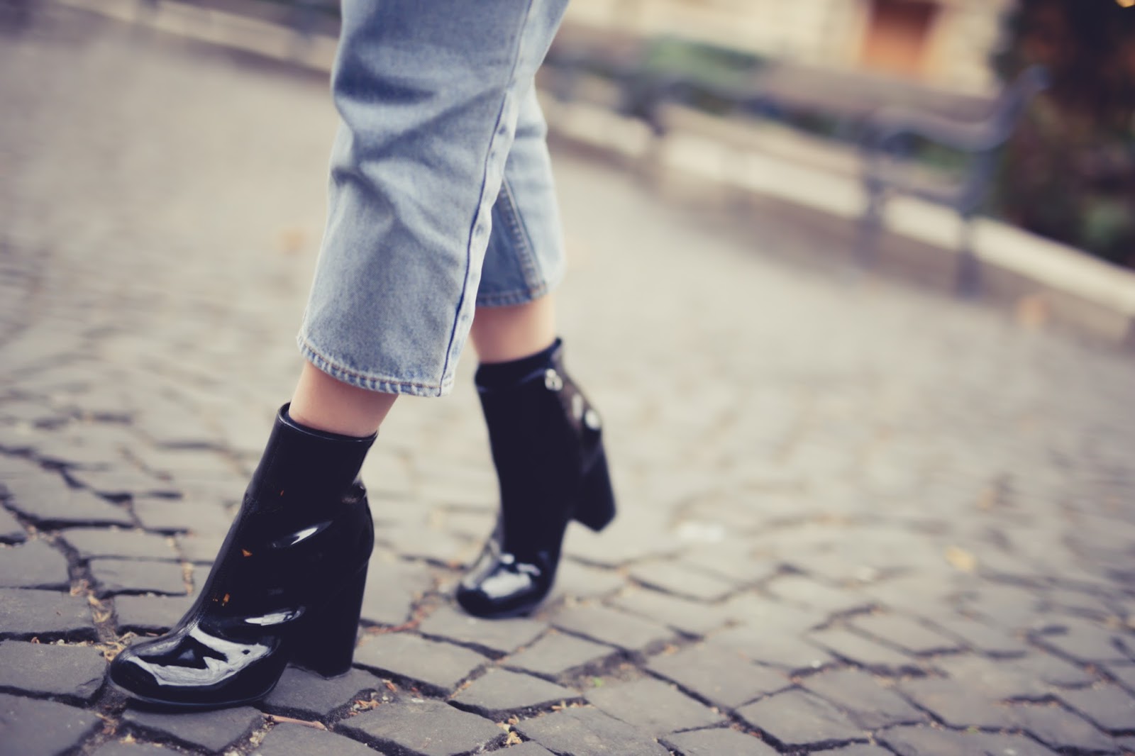 HOW TO WEAR YOUR LEATHER JACKET IN WINTER What Vero Wears